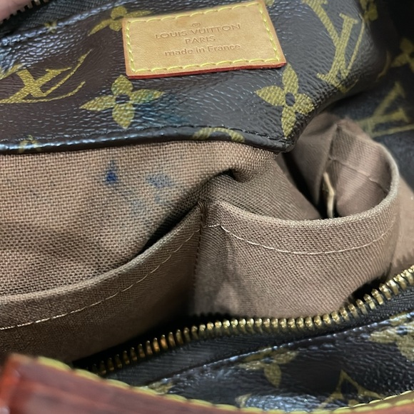 Louis Vuitton Monogram Canvas Delightful Zip Shoulder Bag - Picture 14 of 14